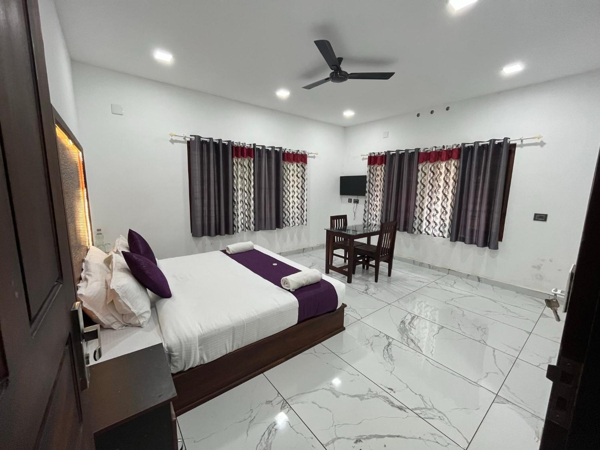 Mount Court Munnar Hotel Luaran gambar