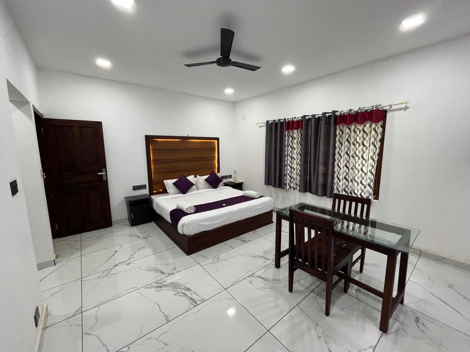 Mount Court Munnar Hotel Luaran gambar